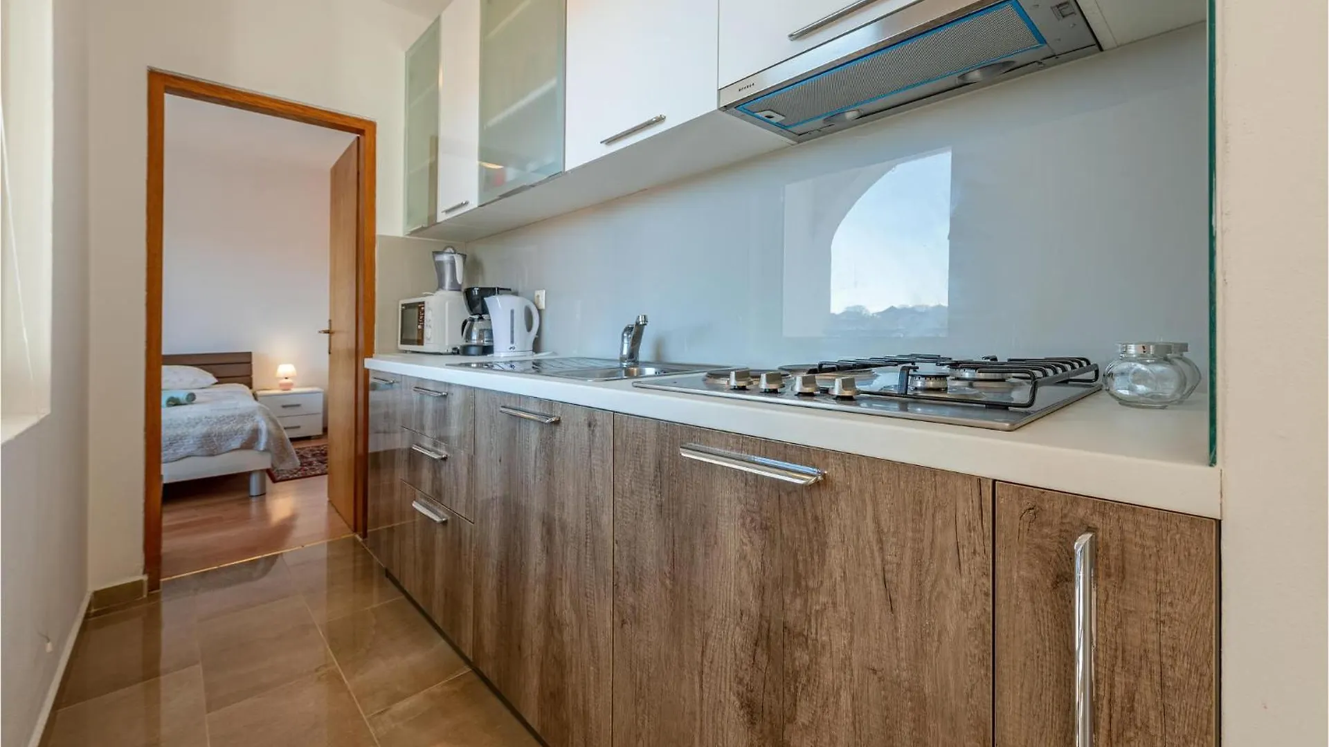 Beautiful Apartment In Pakostane